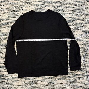 Lululemon Black Men’s Sweater